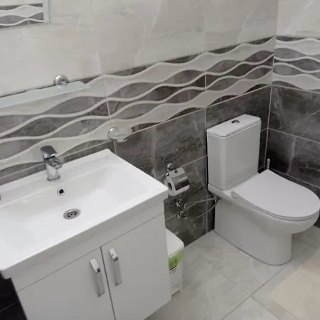 Royal Life Poseidon Residences Long Appart hôtel *